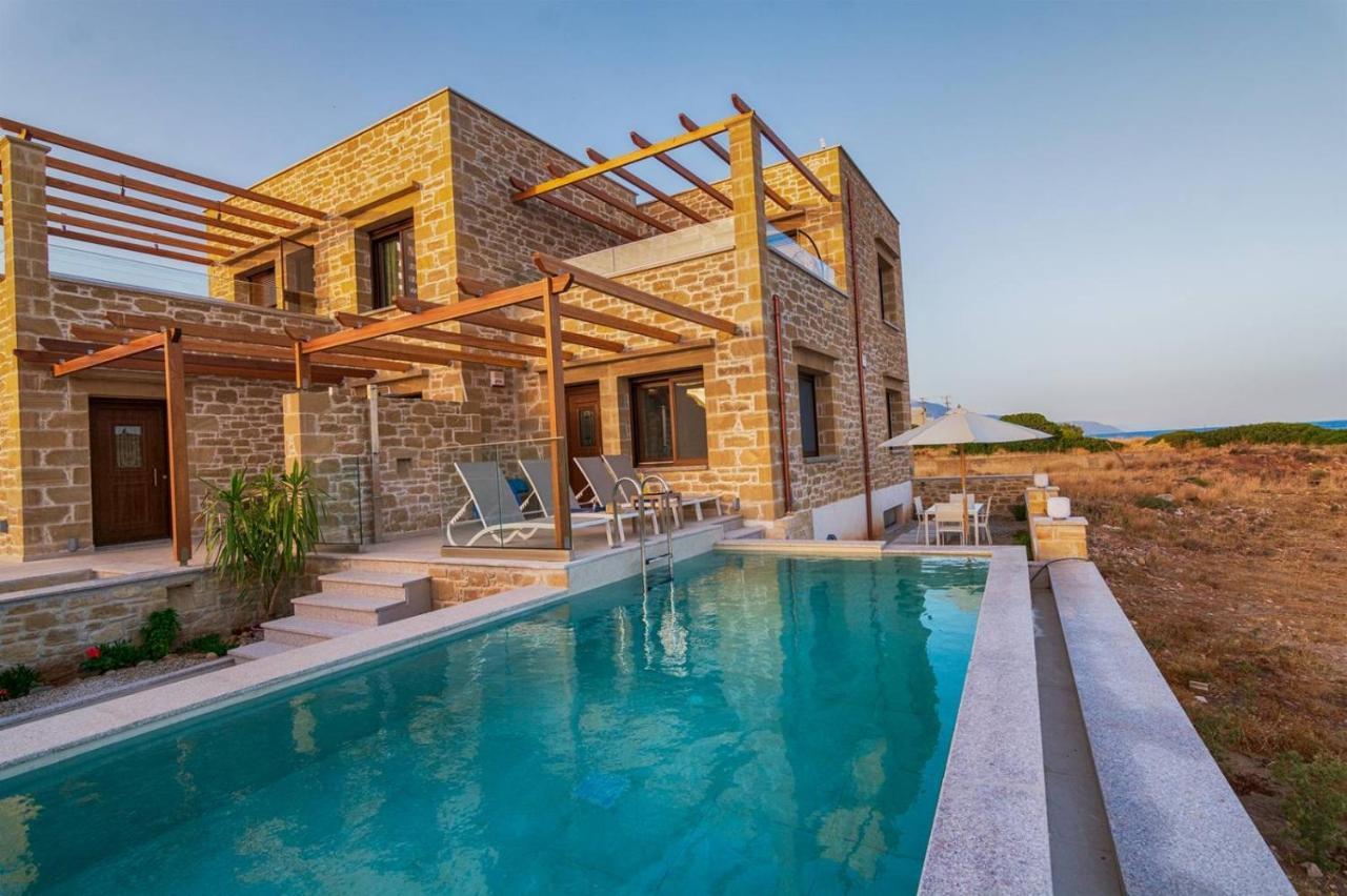 Athinais Villa Palaiochora Exterior photo