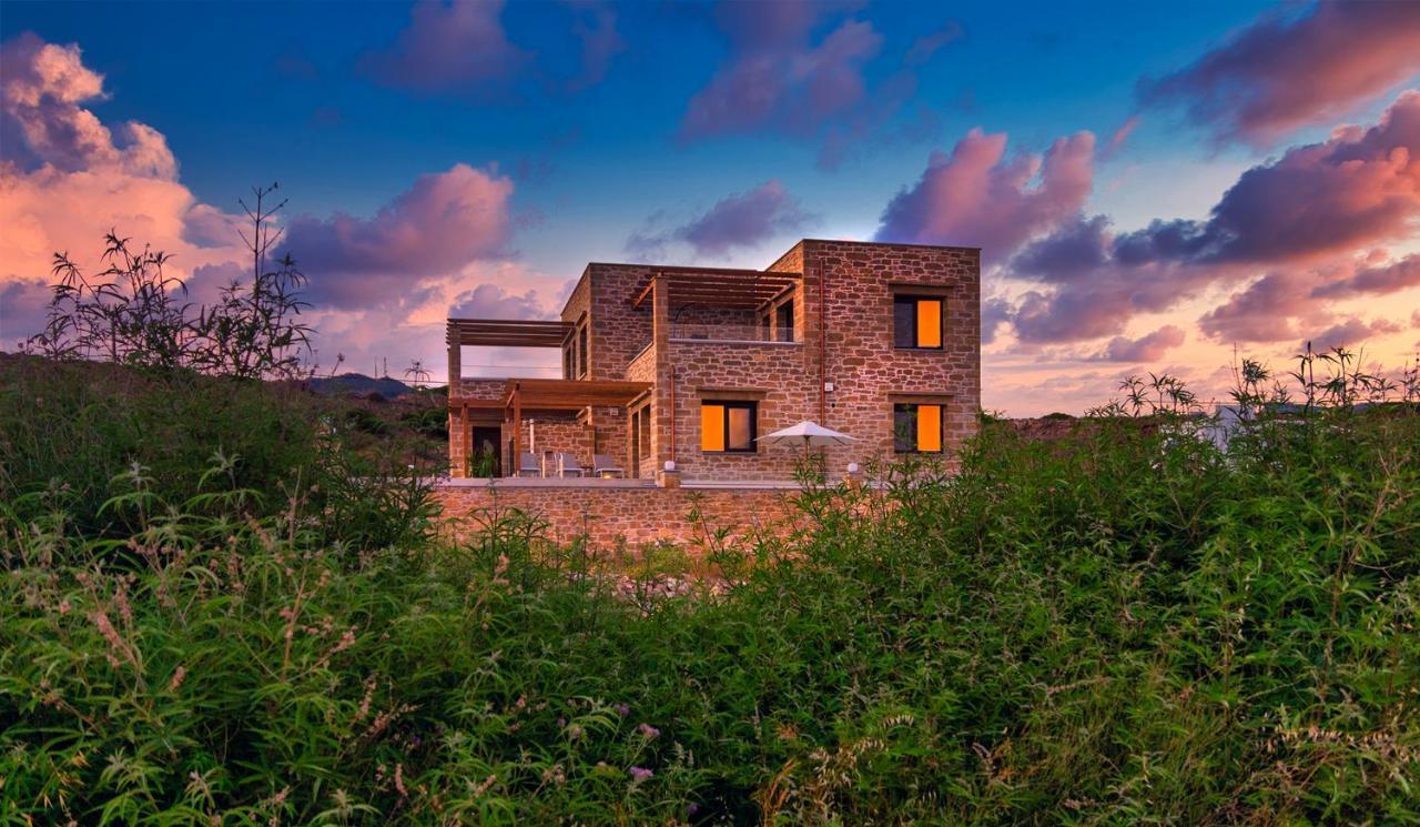 Athinais Villa Palaiochora Exterior photo